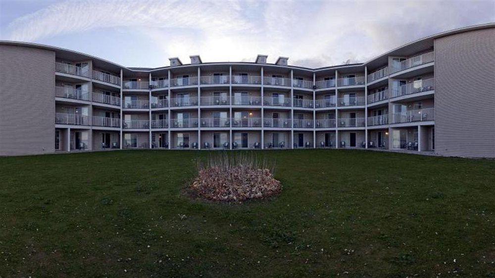 Holiday Inn Express St Ignace-Lake Central By Ihg Saint Ignace Buitenkant foto